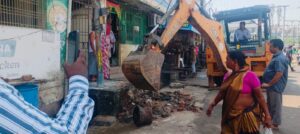 Encroachment Removal, City Clean-Up, Traffic Management, Urban Planning, Ketan Garg IAS, Town Planning, Azad Chowk, Alluri Sitarama Raju, Public Safety, City Development, Urban Management, Smart City Initiatives, City Commissioner, Infrastructure Improvement